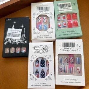 American Press On Nails (lot of 5)